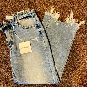 NWOT Lovervet by Vervet High Rise straight leg distressed jeans crop length
